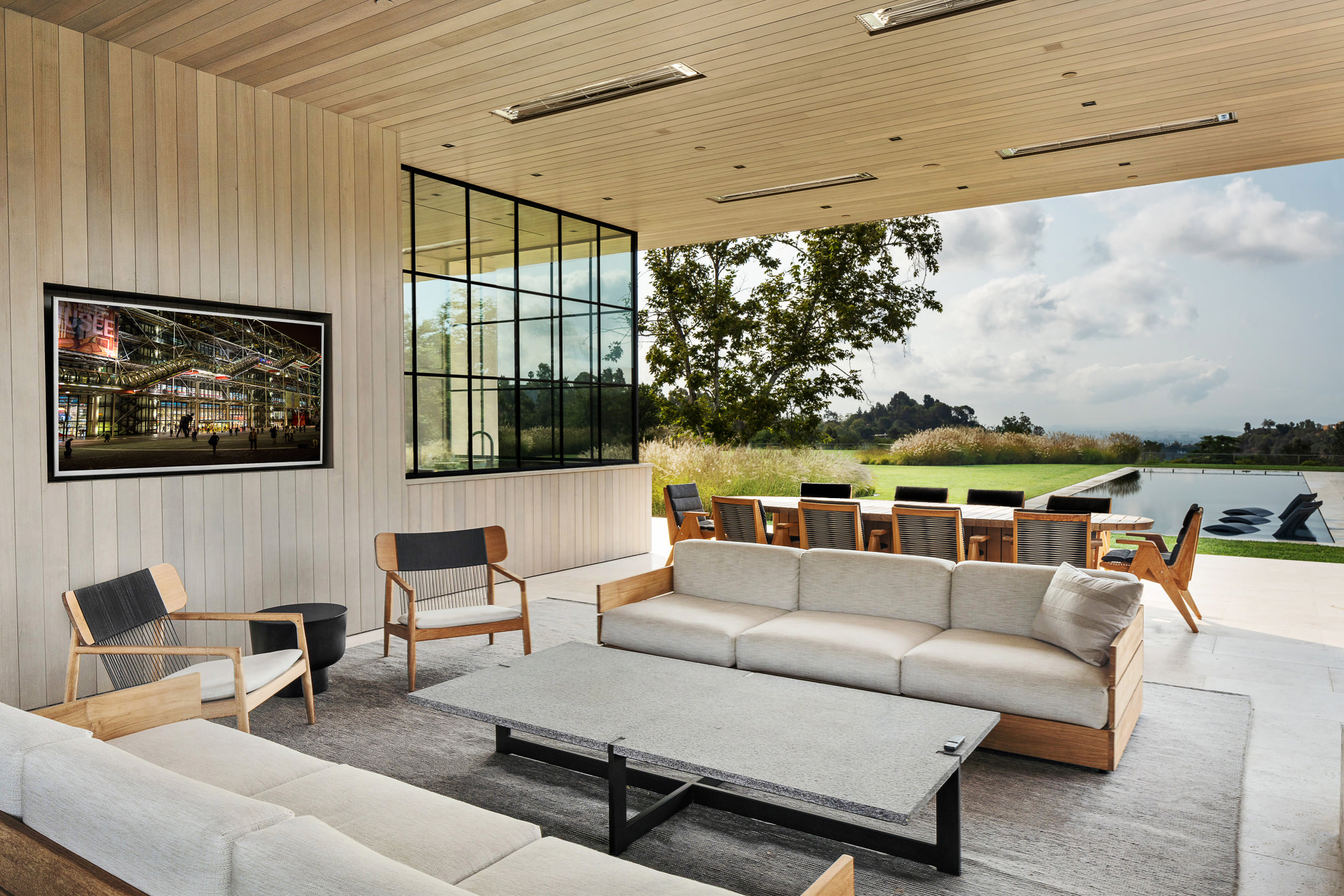 Luxury residential exterior photography Southern California by Marc Weisberg